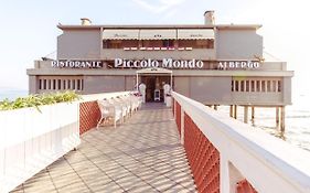 Piccolo Mondo Hotel